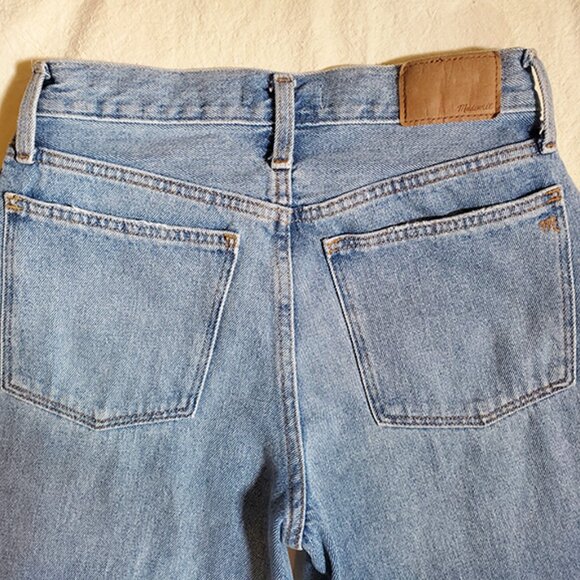 Baggy Tapered Jeans in Whitwell Wash size 25P - Picture 12 of 16